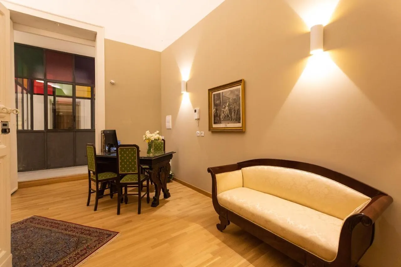 Divisi Suites & Spa Palermo 2*,  Italia